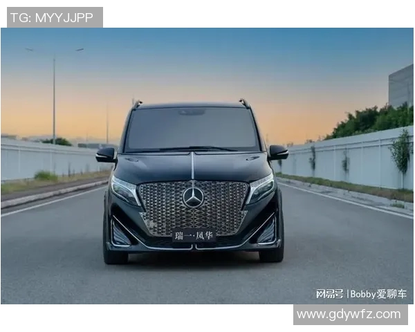 大牌足球明星的豪华座驾揭秘他们的爱车背后故事与性能分析