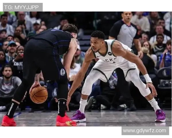 伯顿与诺丁汉对决前瞻及比分预测分析，谁将赢得这场较量